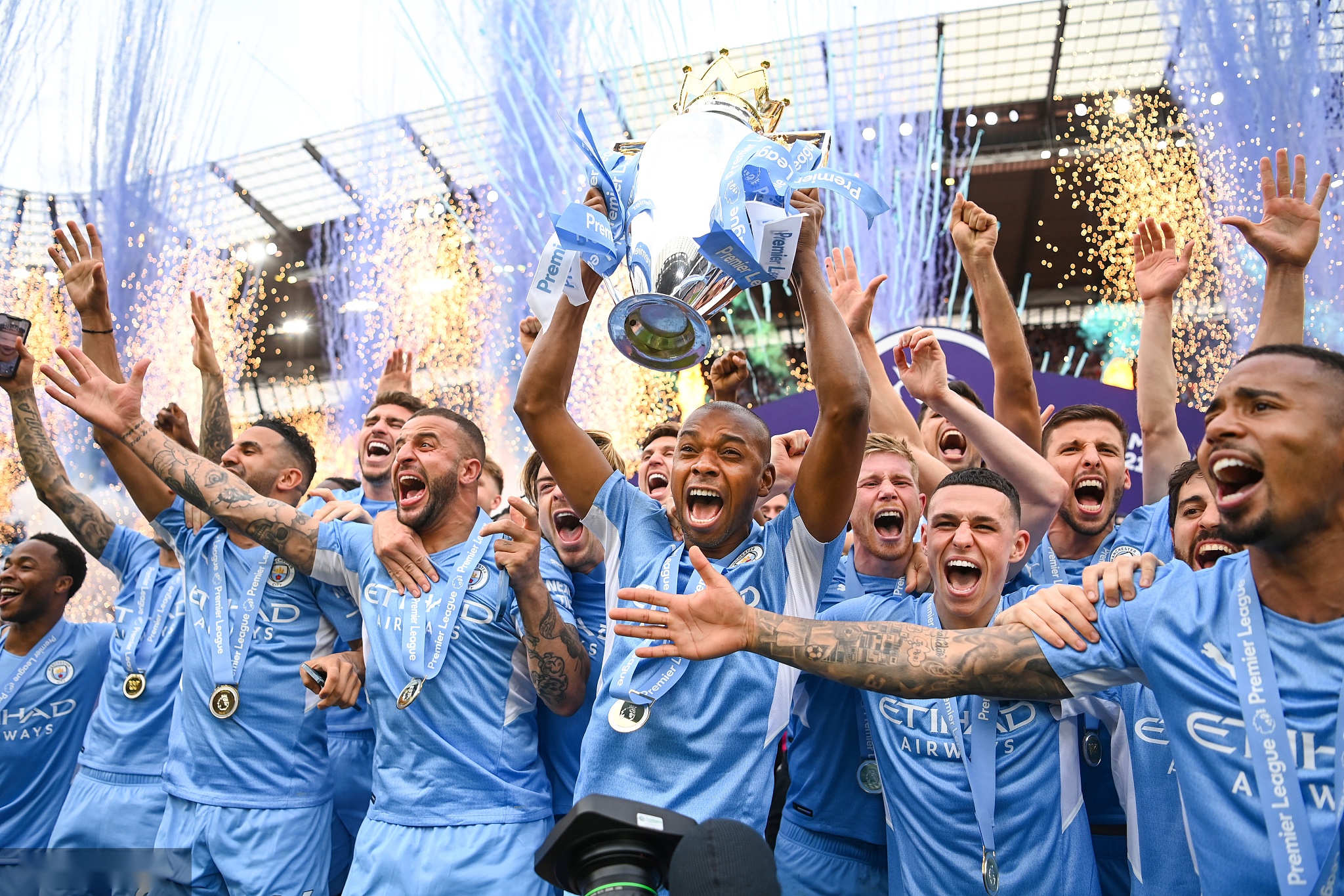 缺乏对新兴 缺乏对新兴